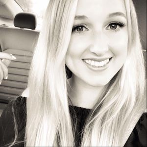 Meet your Posher, Molly